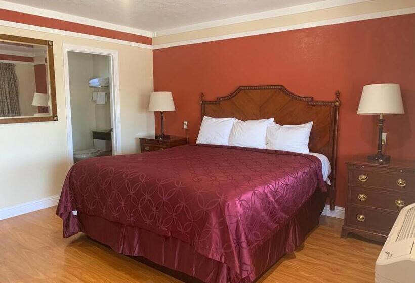 غرفة قياسية سرير كينج, Wagon Wheel Motel