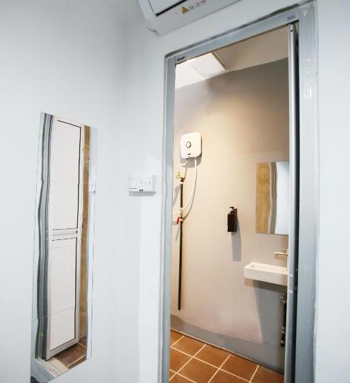 Номер Стандарт, Hangoutspacez Queensbay At Bayan Lepas Penang