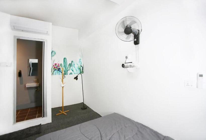 חדר סטנדרט, Hangoutspacez Queensbay At Bayan Lepas Penang