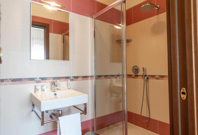 חדר סטנדרט יחיד, Oberdan Ristorante Pizzeria