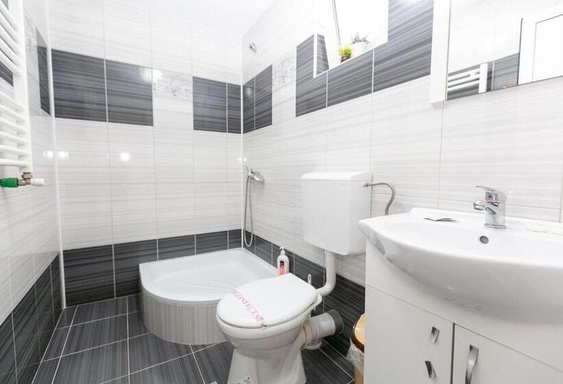 غرفة قياسية, Casa Mădălina