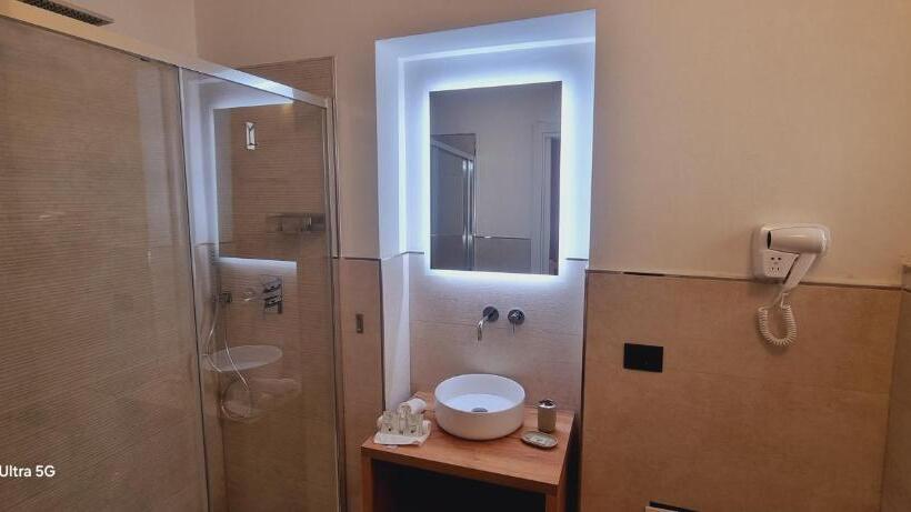 四人高级间, Eva Luxury Suite