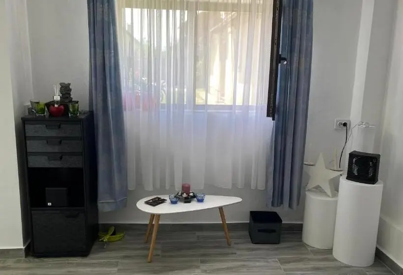 اتاق استاندارد, Home Rasnov