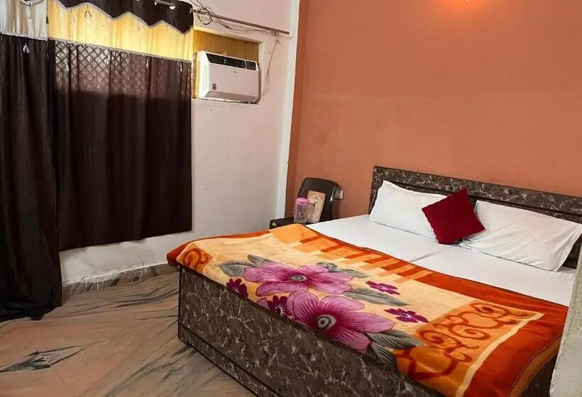 デラックスルーム, Shree Ji Residency  A Devine Home Stay Near Prem Mandir