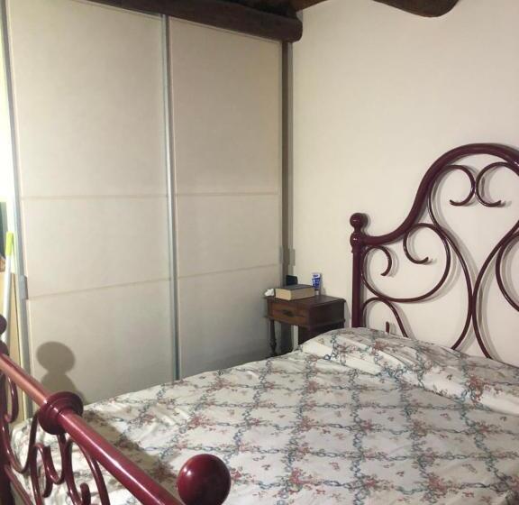 غرفة قياسية, W Il Silenzio!