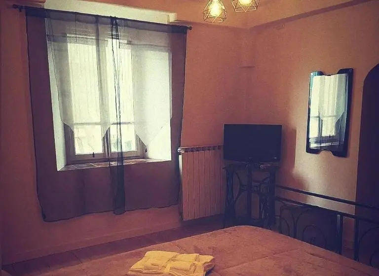 スタンダードルーム, B&b Ramirise