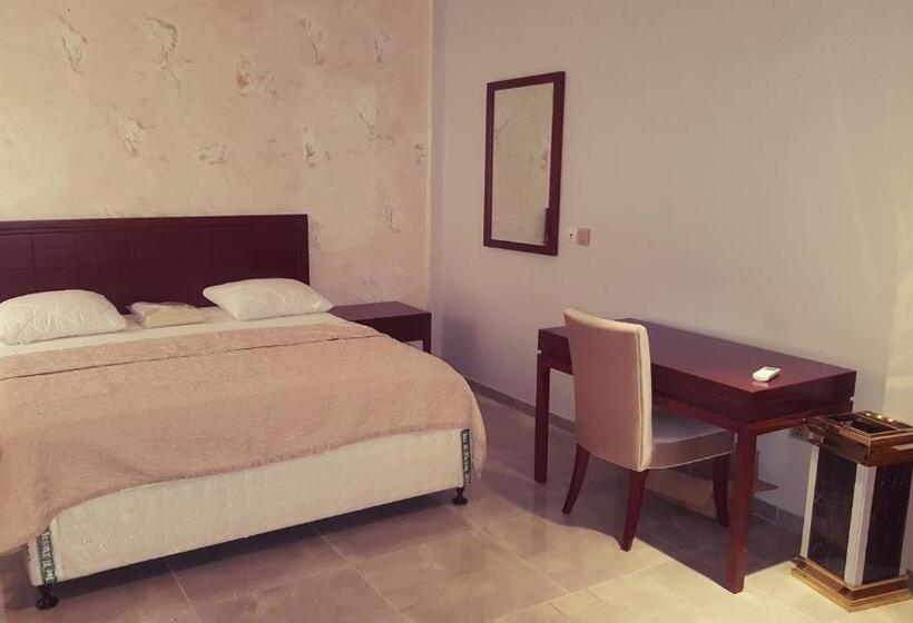 اتاق استاندارد, Ambassadors