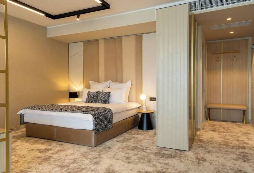 Люкс Повышенной Комфортности, Lupa By Bueno