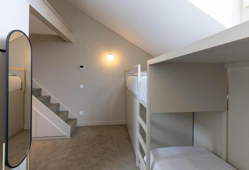 패밀리 룸, Mastro Discoveries And Memories