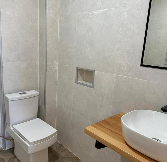 اتاق استاندارد چهار تخته, Paradiso Kobuleti