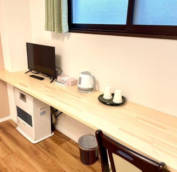 غرفة قياسية, Little Garden