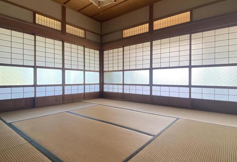 标准间, 今やima Ya 古民家離れ一棟貸しの農家民宿