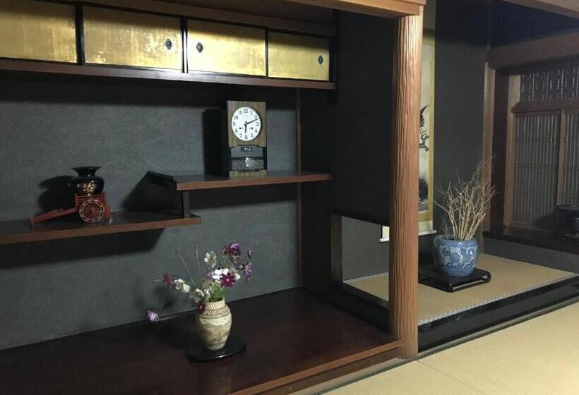 标准间, 今やima Ya 古民家離れ一棟貸しの農家民宿