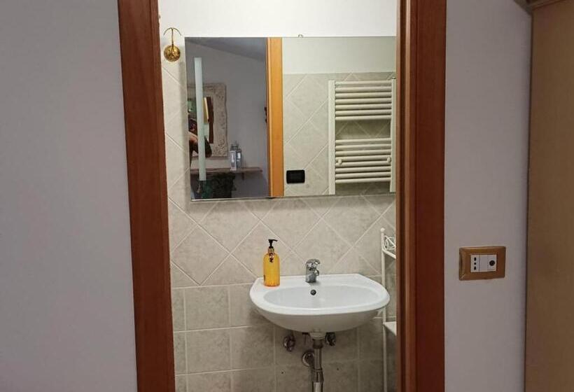 חדר סופריור, Malì