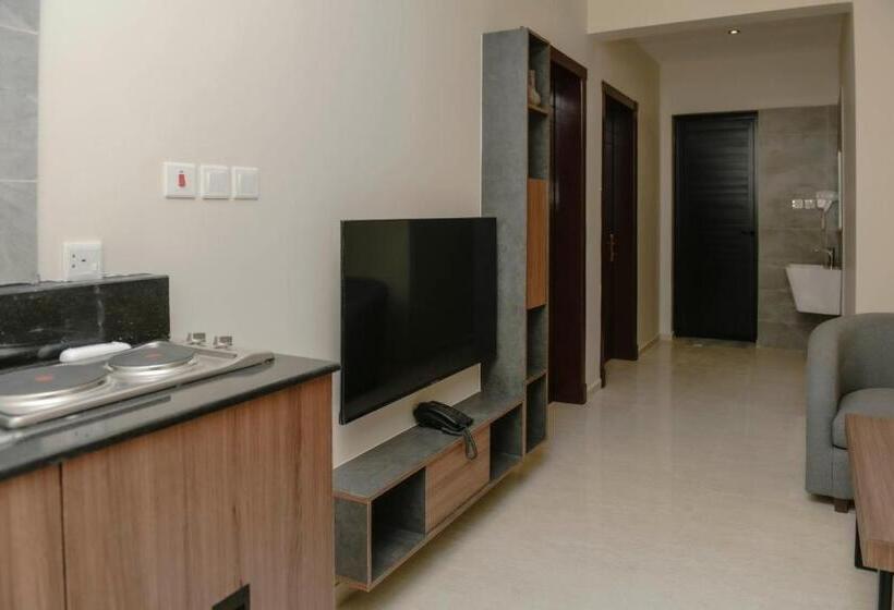 Люкс 2 Спальни, فندق لامار   فرع القادسية