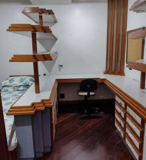 חדר סטנדרד יחיד חדר אמבטיה משותף, Suíte Disponível