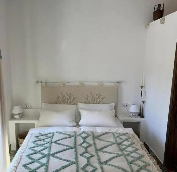 スタンダードルーム, B&b San Gavino