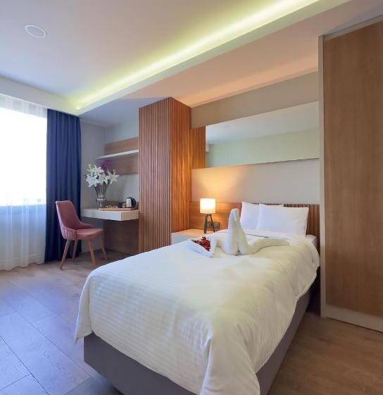 اتاق لوکس یک تخته, Frezya Exclusively Women