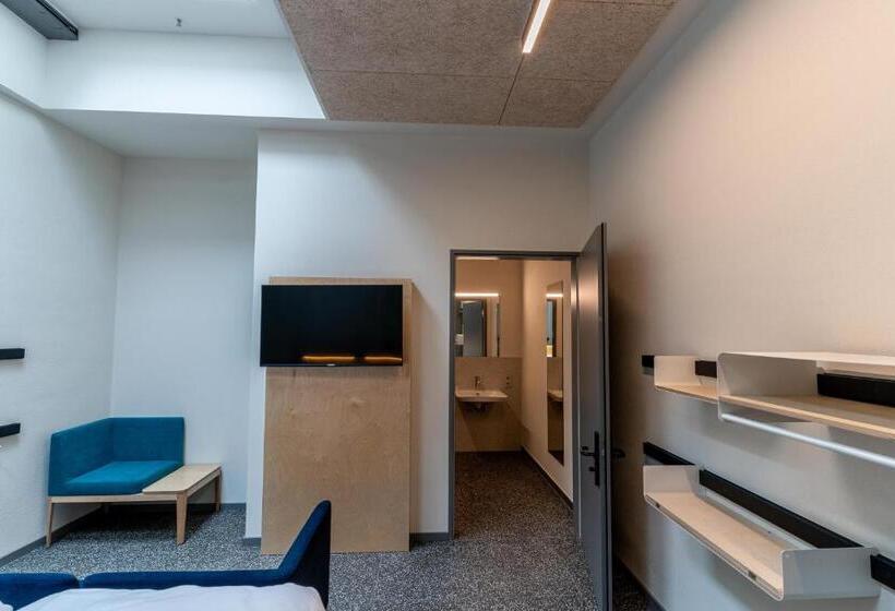 스탠다드 룸, Das Kittchen