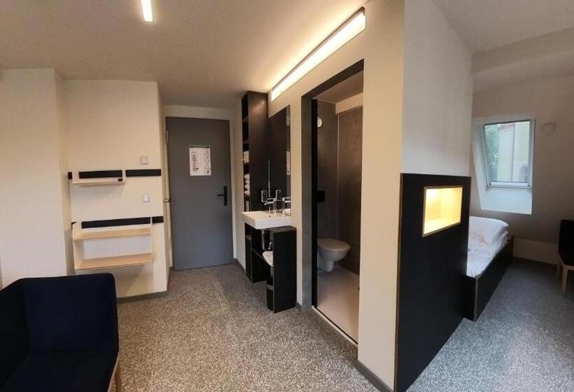 클래식 4인 룸, Das Kittchen