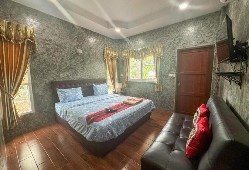 수피리어 룸, Toraneethai Homestay Amphawa