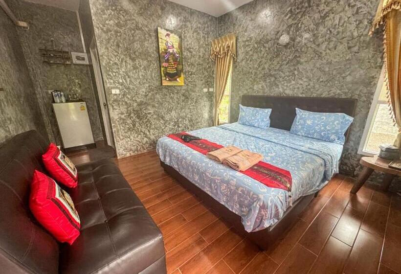 スーペリアールーム, Toraneethai Homestay Amphawa