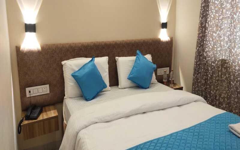 Habitació Superior, Paramount