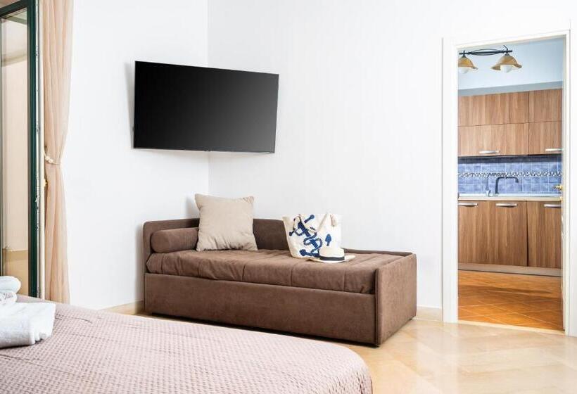 Четырехместный Номер Стандарт, Bella Stabia Rooms