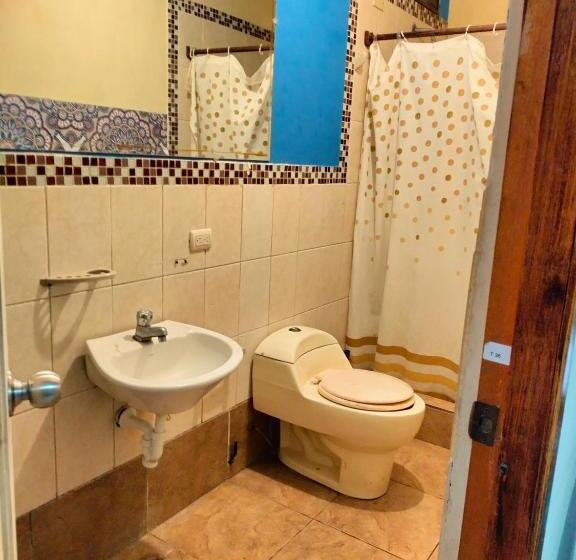 غرفة قياسية, Casa Hostal I Love Montañita