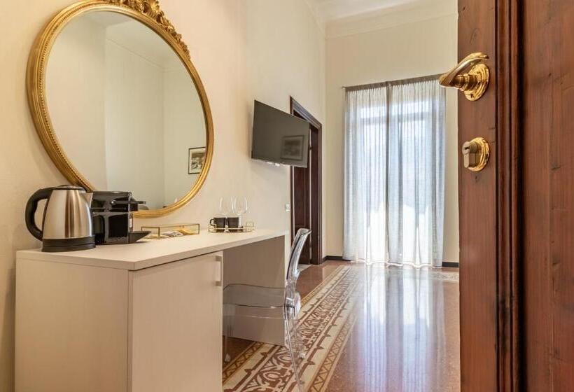اتاق لوکس چهار تخته, Oldoini Luxury Apartment And Suites