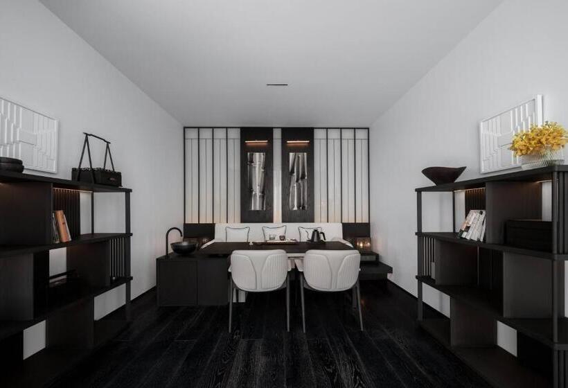 Номер Стандарт Вид на Озеро, 钓鱼台毕加索酒店