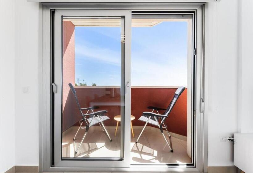 آپارتمان دلوکس 3 خوابه, Aparthotel Laguna Rosa