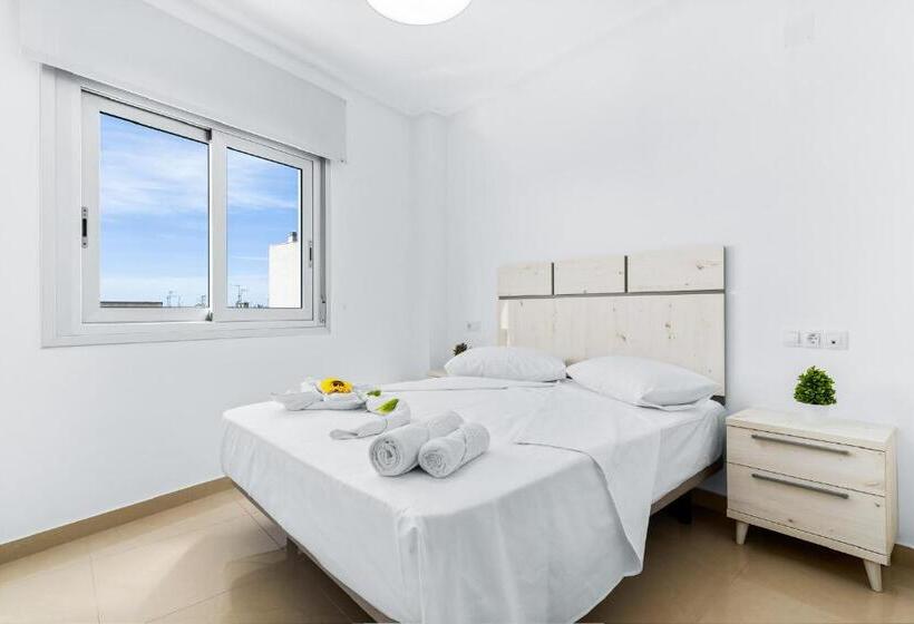 آپارتمان دلوکس 3 خوابه, Aparthotel Laguna Rosa