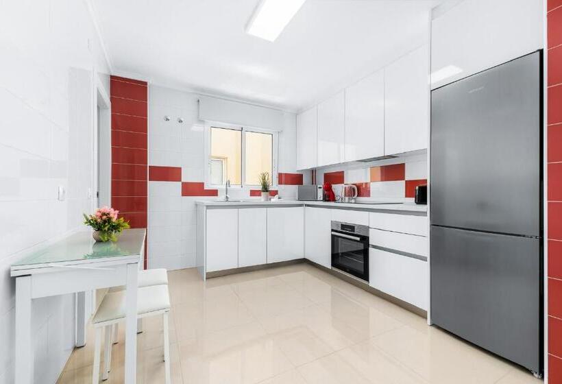 آپارتمان لوکس 2 خوابه, Aparthotel Laguna Rosa