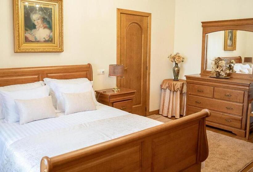 デラックスルーム, Elegância & Carros