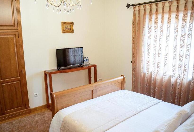 デラックスルーム, Elegância & Carros