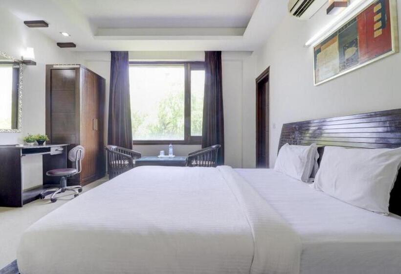 스탠다드 룸 가든 전망, Blue Moon Residency