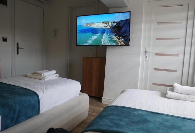 חדר סטנדרט, Iseberi