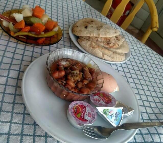 اتاق استاندارد سه نفره, Lotus