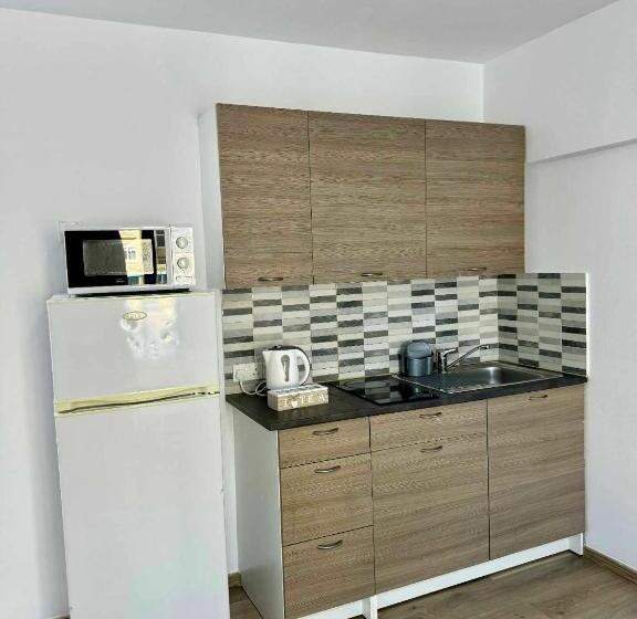 Estúdio Estandar com Sacada, M Hotel Apartments