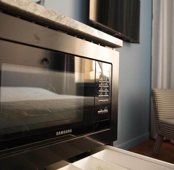 استودیوی استاندارد, Miro Rooms Center   Quiet Chic, Self Check In