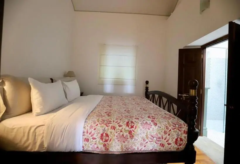 エコノミールーム, Bawlana Estate Kandy