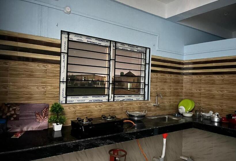 آپارتمان 1 خوابه با بالکن, Beltola Serenity Homestay