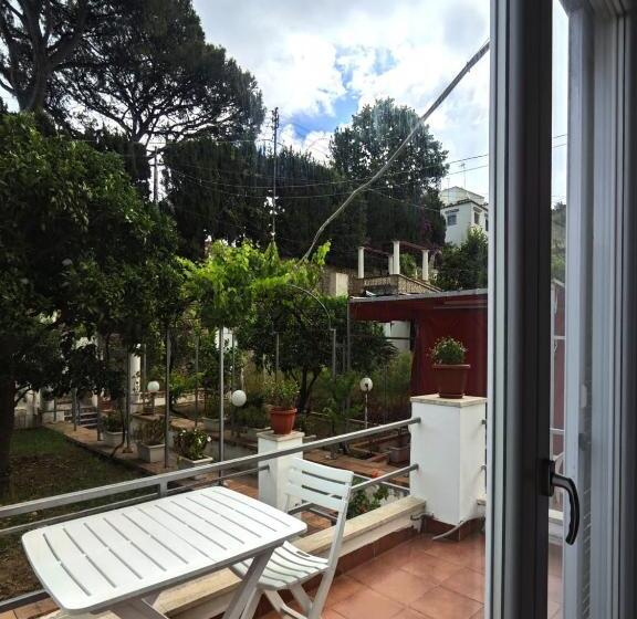 Pokój Standard z Balkonem, Casa Ferraro