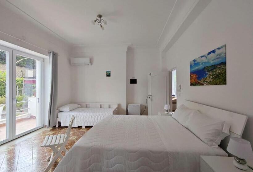 اتاق استاندارد با بالکن, Casa Ferraro