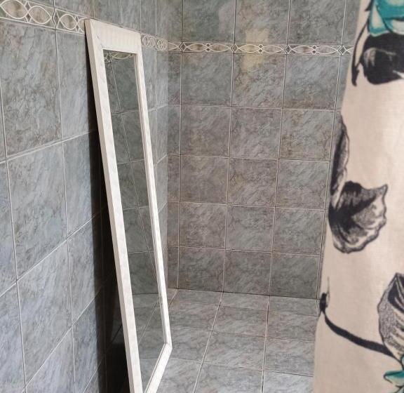 豪华三人间, Espaço Terapêutico Reconectar