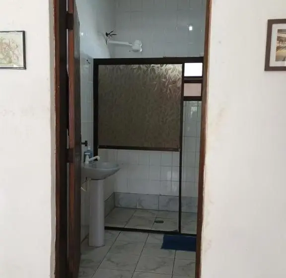 コンフォートトリプルルーム, Espaço Terapêutico Reconectar