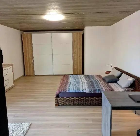 Suite Familiare, La Perla
