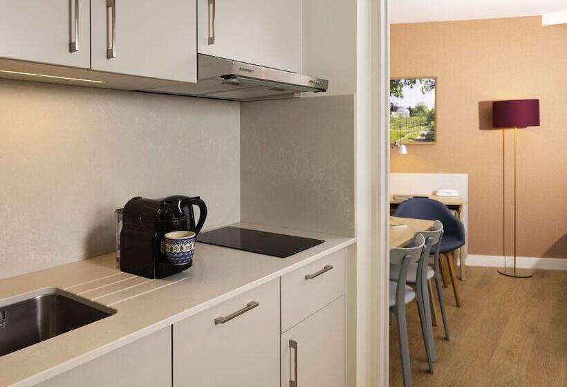 Апартаменты Superior 1 Спальня, Aparthotel Adagio Paris Boulogne