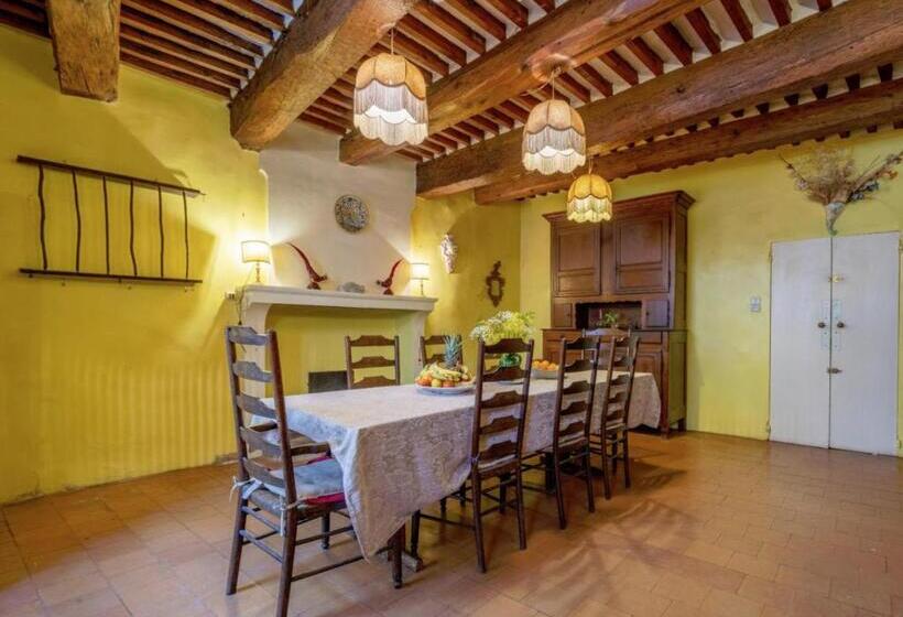 Номер Стандарт Вид на Сад, Rue Du Château à Cabrières D Avignon